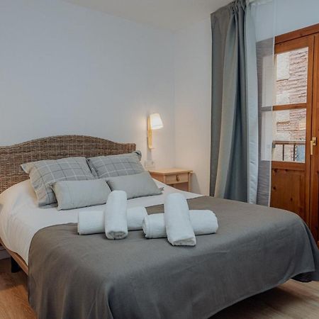 Apartamentos Fuendebanos Алькесар Экстерьер фото