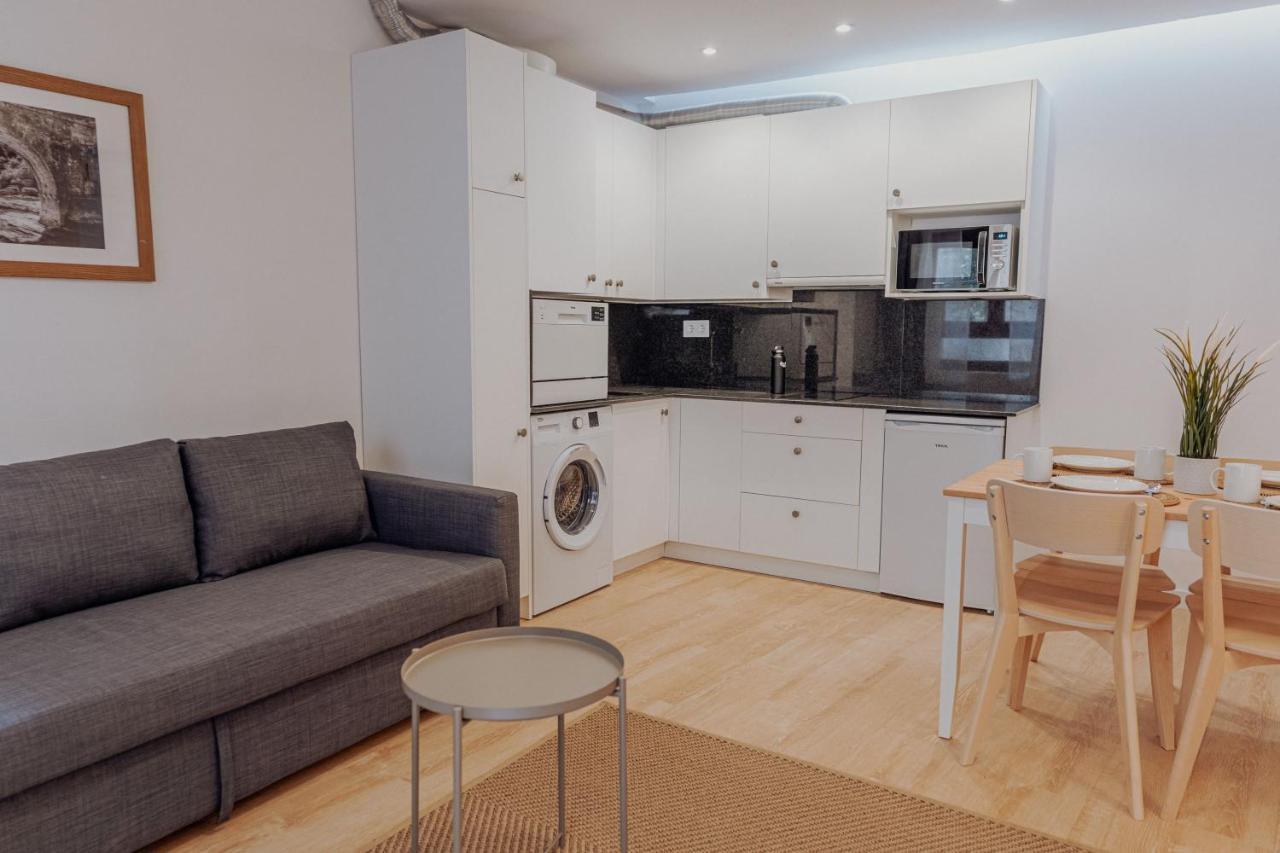 Apartamentos Fuendebanos Алькесар Экстерьер фото